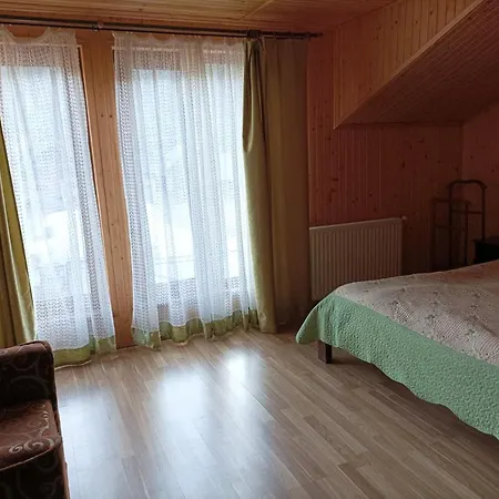 Сімейний Котедж У Діани Tatariv Exterior photo