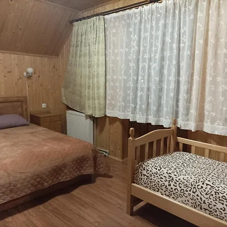 Сімейний Котедж У Діани Tatariv Exterior photo