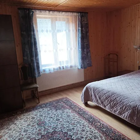 Сімейний Котедж У Діани Tatariv Exterior photo